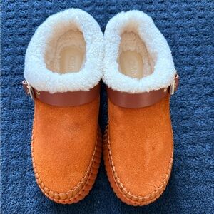 Chloe Shearling Clogs Size 37/size 6